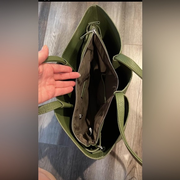 Matt and Nat Hyde Vegan Tote - Picture 2 of 2